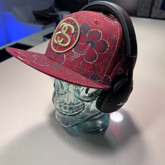 Two (2) Stussy Flowered Fitted Hats · 7 1/2 · Like New - Picture 4 of 8